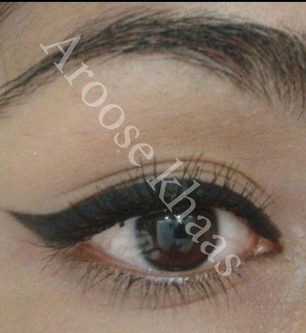 مرکز تخصصی هاشور ابرو کرج